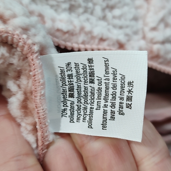 Victoria's Secret PINK Sherpa Hooded Onsie - Picture 9 of 10